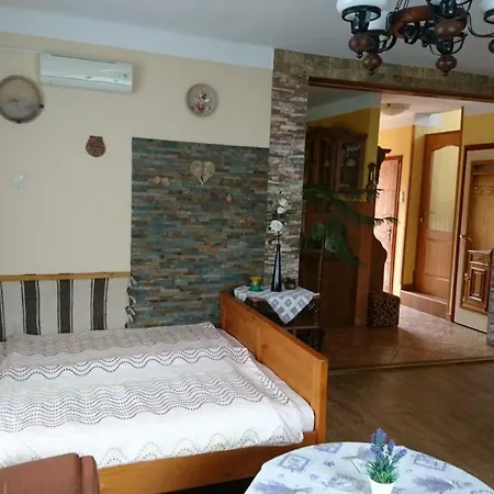 Apartament Rita *
